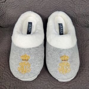 Ralph Lauren Fluffy Slip On Slippers Size Small - LIKE NEW